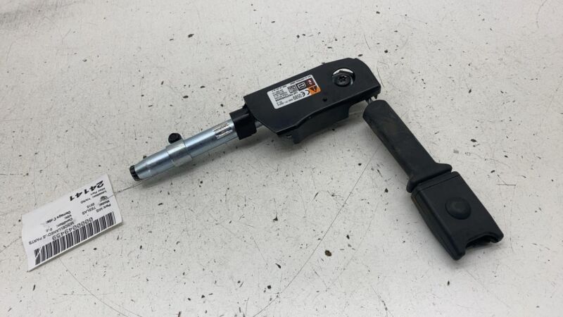 100526500C 12-20 Tesla Model S Front Right Lap Pretensioner 16-20 Tesla Model X Front Left