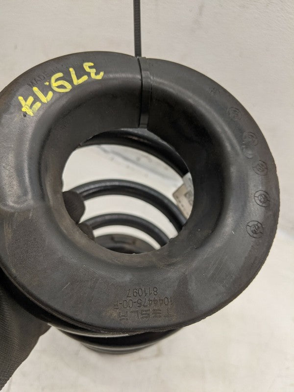 104447201E ⭕ 2017-2023 Tesla Model 3 M3 Rear Left Suspension Coil Spring Assy 1044472-01-E