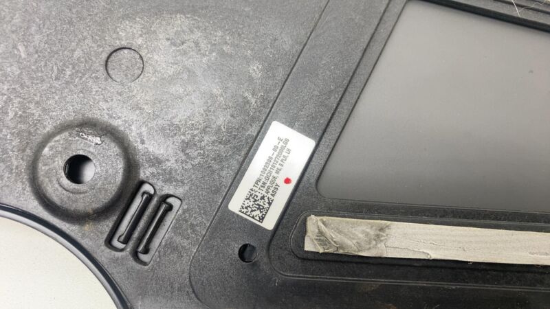1092306 00 E ⭕16-20 Model S Driver Side B-Pillar Glass Applique & Camera Left LH 1092306-00-E