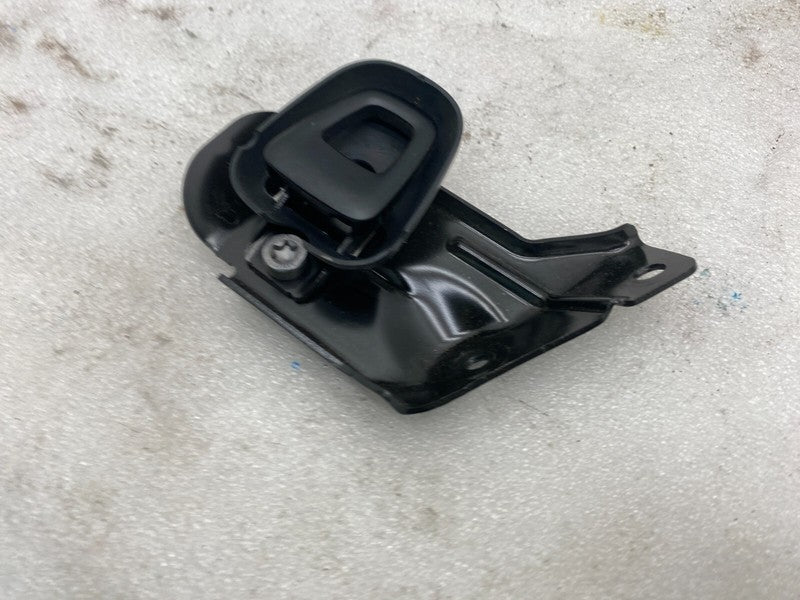106001200D ⭕ 16-20 Model X Rear Left Interior Trunk Liftgate Tie Down Bracket 1060012-00-D