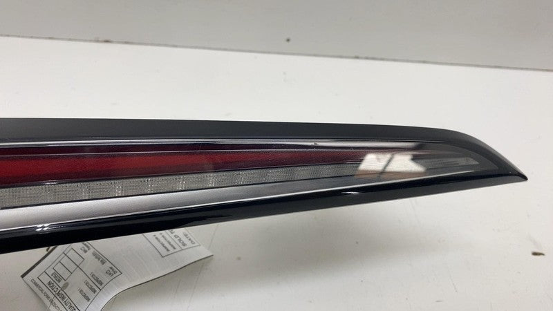 1691498-00-F ⭕ 24-25 Model 3 Rear Driver Side Taillight Quarter Tail Lamp Left 1691498-00-F
