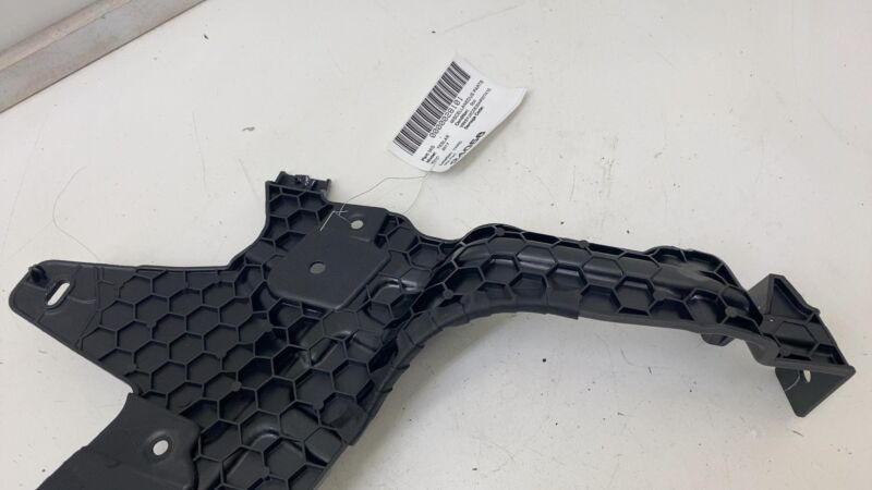 Does not apply 2016-2020 Tesla Model X Driver Side Lower Tailgate C-Pillar Mount Bracket Left