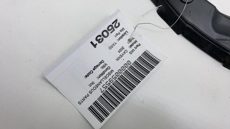 ⭕ 2019-2024 Porsche Cayenne Front Right Fender Filler Panel End Cover