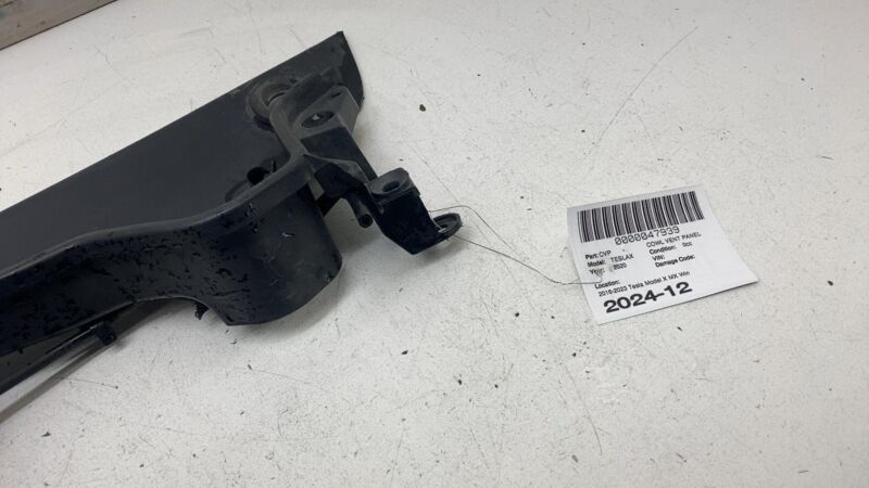 103624500E 2016-2020 Tesla Model X MX Windshield Cowl Screen Trim Cover Panel Assembly OEM