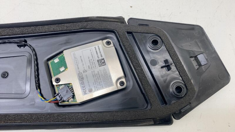 2017-2023 Tesla Model 3 Right B-Pillar Applique Glass Trim Molding w/ Camera RH