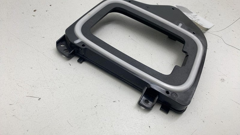 PT00051050C ⭕ 22-24 Rivian R1T R1S Front Left Charge Port inlet Bracket Mount PT00051050-C