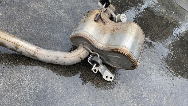 ⭕ 17-20 Maserati Levante Rear Left Exhaust Muffler Silencer w/ Tube Ta