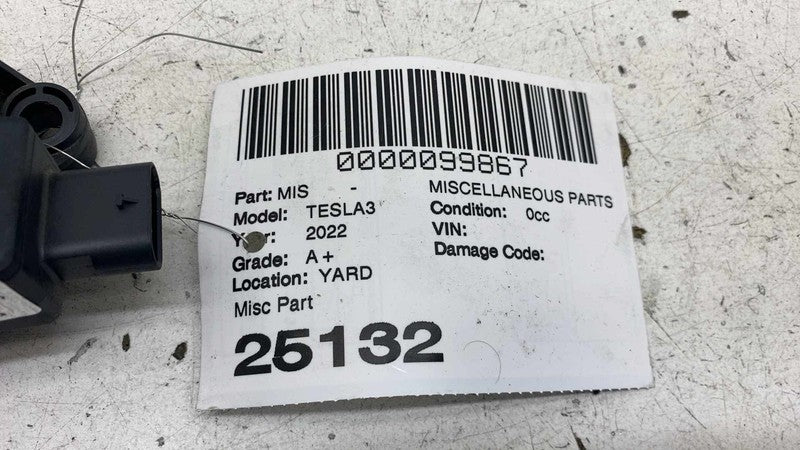 ⭕ 17-23 Tesla Model 3 Rear Bumper BCM Computer Body Control Module 109