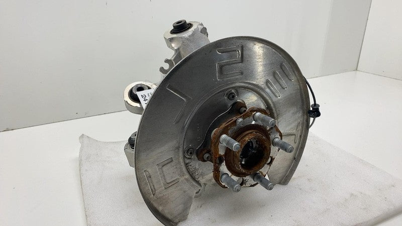 118841600F 2020-2024 Tesla Model Y Rear Right Spindle Knuckle Hub w/ ABS & Dust Shield OEM