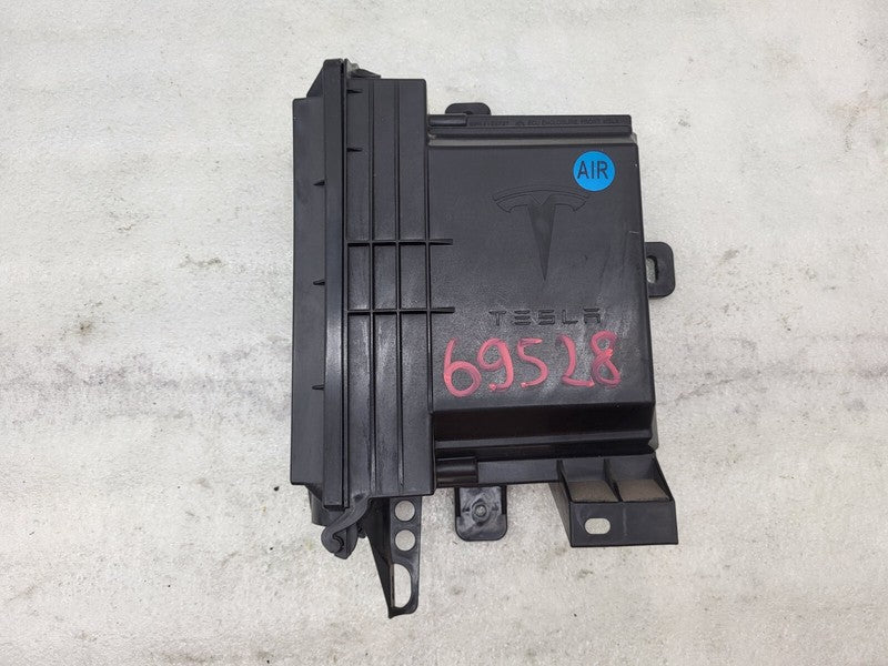 ⭕ 16-20 Model X Front Body Comfort Control Module ECU Enclosure Box 10