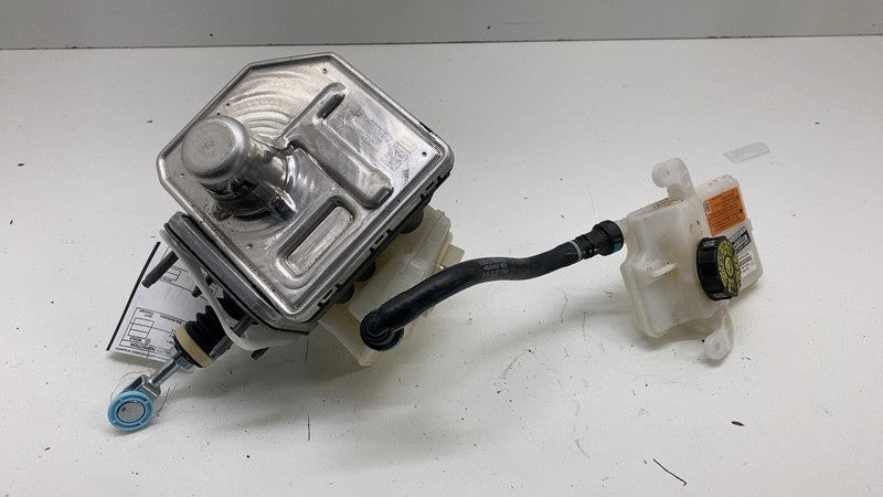 LK9C2D335CK ⭕ 21-24 Ford Mustang Mach-E Power Brake Booster & Master Cylinder LK9C-2D335-CK