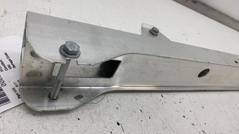 ⭕2022-2024 Rivian R1T R1S Front Windshield Cowl Crossmember Bracket PT