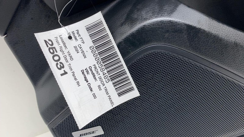 ⭕ 2024 Porsche Cayenne Front Passenger Side Door Panel Trim Cover Black Right RH