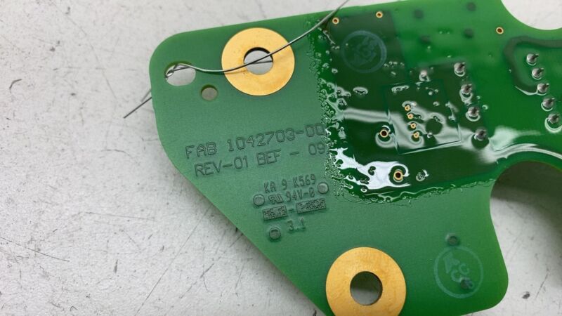 104270301G 12-20 Model S X PCBA High Voltage Battery Standby Supply Board Unit 1042703-01-G