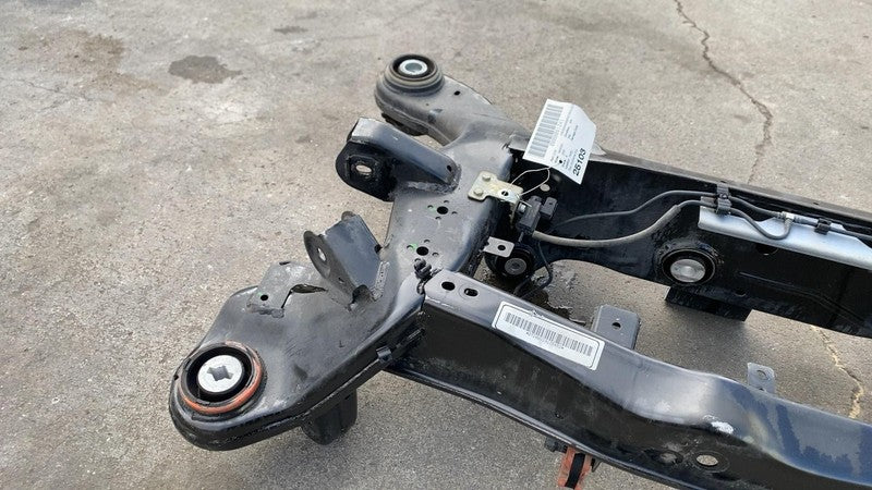 06701062910 ⭕ 17-20 Maserati Ghibli Rear Suspension Subframe Crossmember Support 06701062910