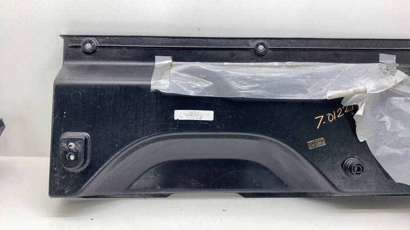 C100000351H ⭕ 22-24 Rivian R1T Rear Trunk Left Pick Up Bed Trim Panel Cover LH C100000351-H