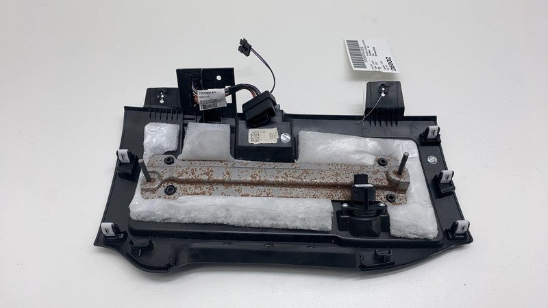 6NP78TX7AB 2019-2023 Ram 2500 Dash Instrumental Panel Lower Knee Bolster Cover 6NP78TX7AB