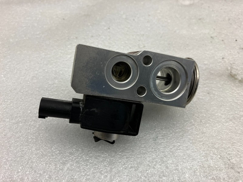 1101878 00 A ⭕ 17-23 Model 3 TXV Air Conditioner Heater Core Valve Tube Sensor 1101878-00-A