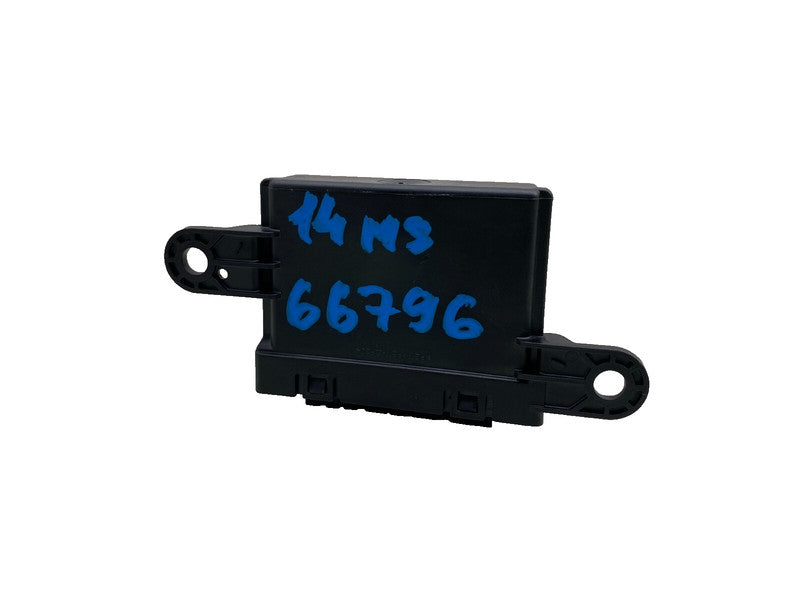 104847600C ⭕ 12-20 Model S ECU Park Distance Assist Control Sensor Module PDC 1048476-00-D