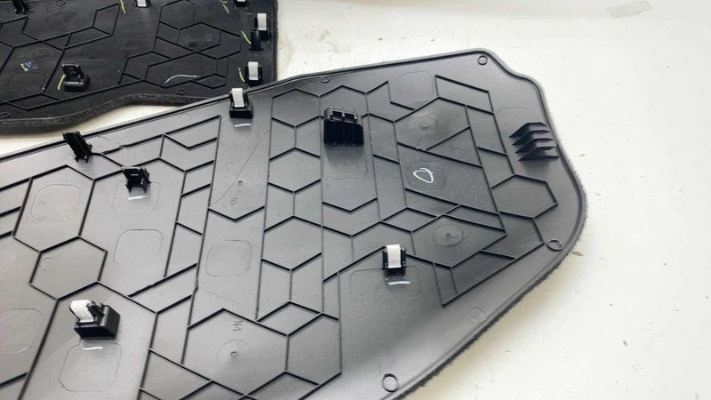 1982882-24-F ⭕ 24-25 Tesla Model 3 Front Center Console Armrest & Storage Compartment GEN 3