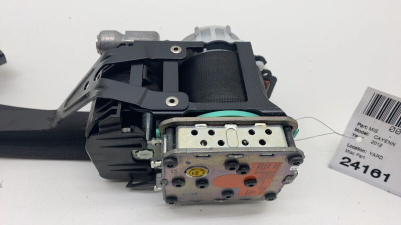 PT1-1056 2011-2018 Porsche Cayenne S Front Driver Side 1st Row Seat Belt Retractor Left