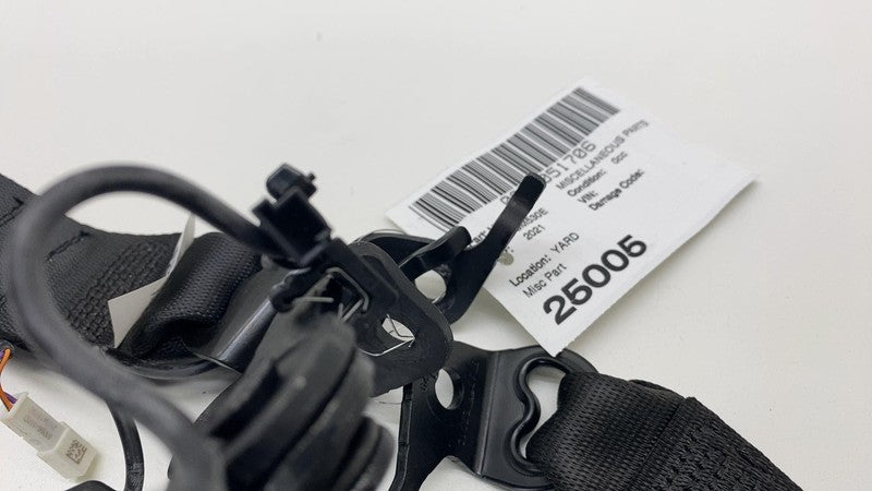 7 412 785 04 2017-2023 BMW 530e G30 PAIR Rear Left & Right Center 2nd Row Seat Belt Buckle