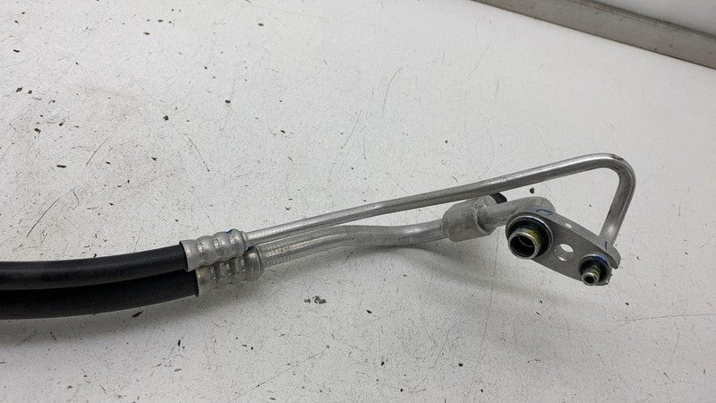 PT00031195D 2022 2023 2024 Rivian R1S Rear AC Lines Fluid Quarter Heater Hose Line Pipe Tube