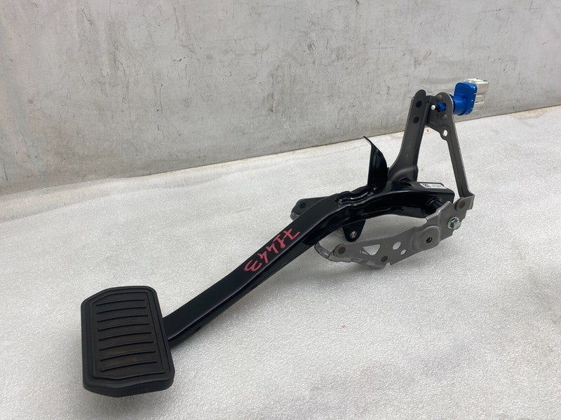 105065700A ⭕2012-2020 Tesla Model S MS Brake Stop Pedal w/ Sensor Assembly OEM 1050657-00-A