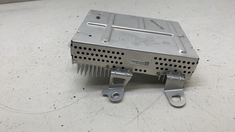 ⭕ 2020-2023 Tesla Model Y MY Radio Audio Sound System AMP Amplifier 15