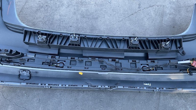 4KE807521 ⭕ 19-23 e-Tron Rear Bumper Cover w/ Park Sensors & Reflector Gray LZ7F 4KE807521