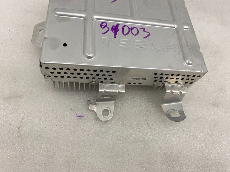 150715201B ⭕ 2020-2023 Tesla Model Y MY Radio Audio Sound System AMP Amplifier 1507152-01-B