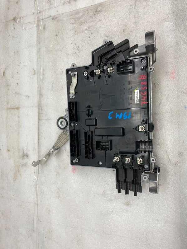 111818204H ⭕2017-2020 Tesla Model 3 Front Suspension Electrical Control Module 1118182-04-H