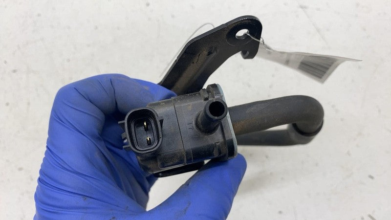 1362007010 ⭕ 23-25 Toyota Prius Engine Motor Vacuum Valve Switch & Hose Tube 90910-12276