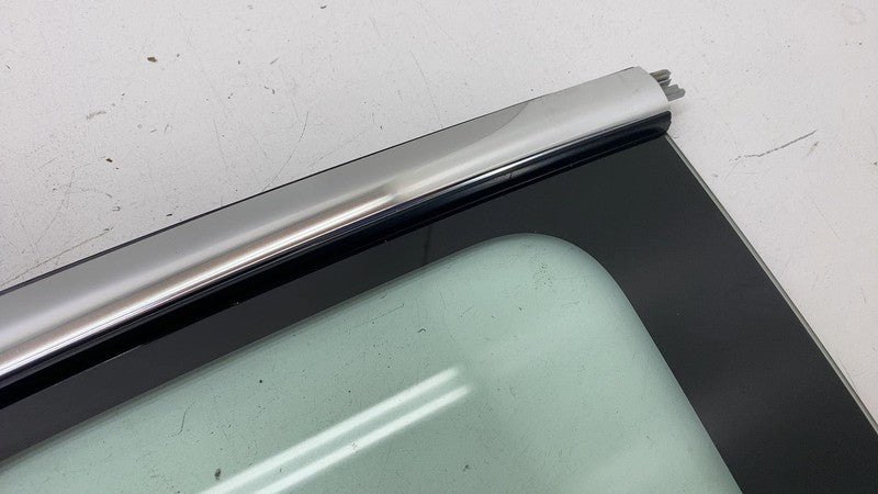 1080706-00 ⭕ 2017-2020 Tesla Model 3 M3 Rear Right Quarter Fixed Window Glass RH 1080706-00