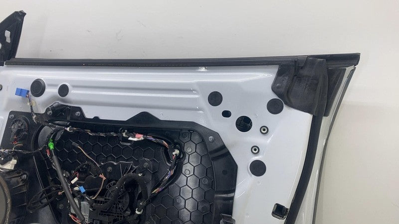 ⭕2020-2023 Tesla Model 3 Front Passenger Side Door Shell Panel White P