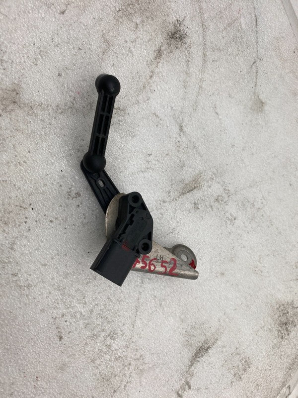 ⭕ 2016-2020 Tesla Model X Rear Driver Side Air Suspension Height Sensor Left OEM