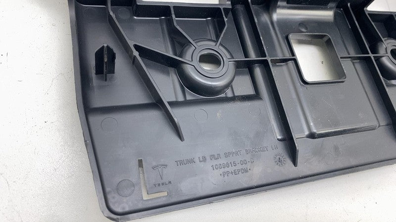 ⭕17-23 Model 3 Rear Left Trunk Luggage Lid Floor Support Bracket LH 10