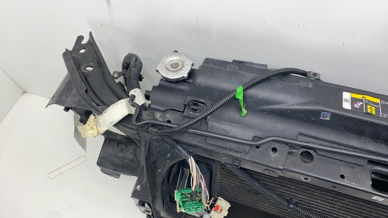 68143886AA ⭕ 11-18 Jeep Wrangler Engine Cooling Radiator + Core Support Assembly 3.6L Auto