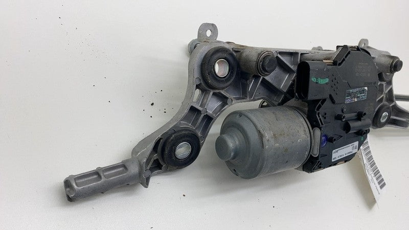 7P0955023 2011-2018 Porsche Cayenne Front Windshield Wiper Motor System Linkage Assembly