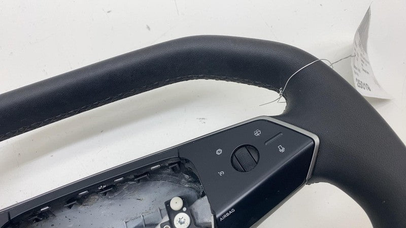169255100D ⭕ 24-25 Tesla Cybertruck Front Driver Steering Wheel Square Black 1692551-00-D