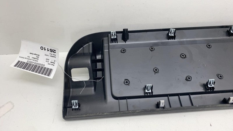 ⭕ 2025 Rivian R1S Rear Trunk Lower Gate Trim Panel Assembly PT00003525