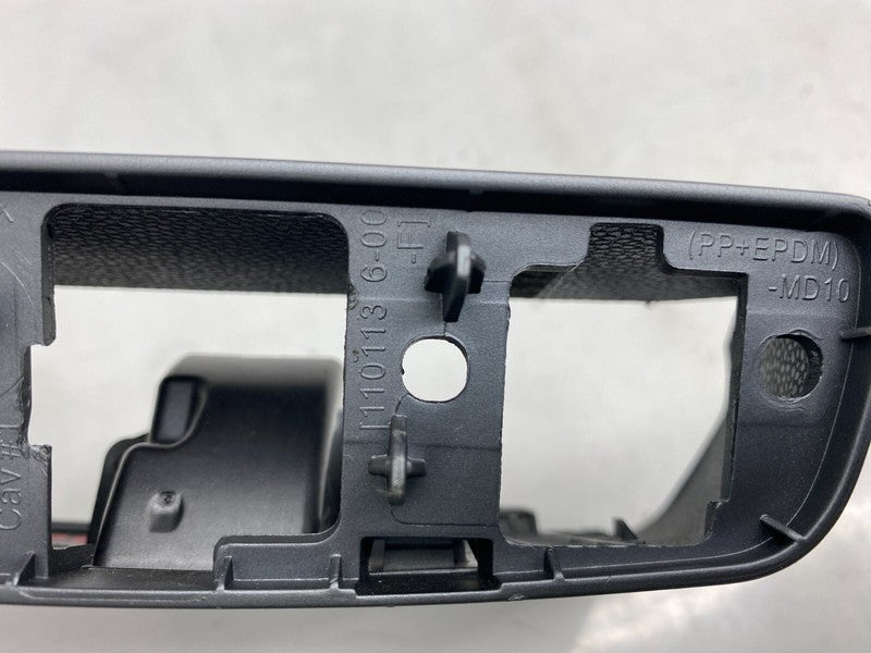1516779-00-C ⭕ 17-23 Model 3 Y Dash Panel Trim Cover & Cabin Temperature Sensor 1516779-00-C