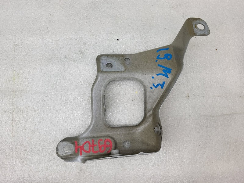 108601600D ⭕ 17-23 Model 3 Front Passenger Side Fender Support Bracket Right 1086016-00-D