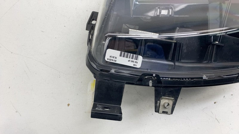 ⭕ 16-20 Model X Front Passenger Side Fog Light Lamp Right (DAMAGE) 103