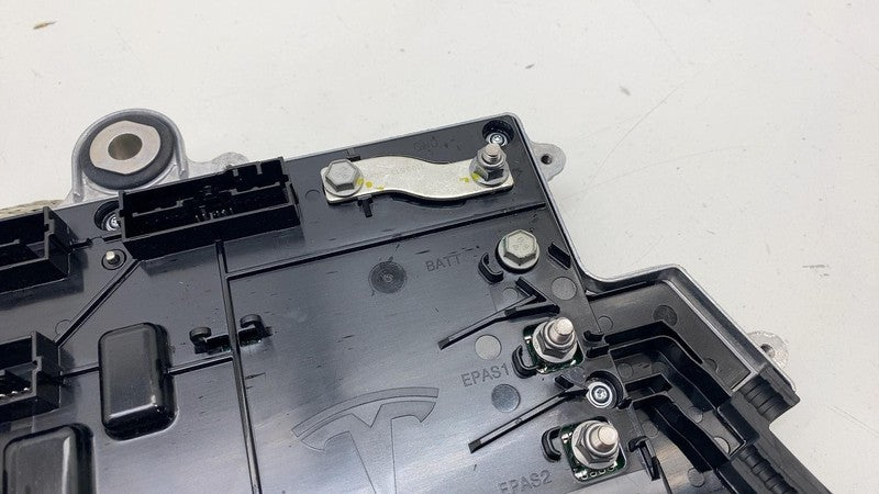 111818284E ⭕ 2017-2020 Tesla Model 3 M3 Front Electrical Control Module System 1118182-84-E