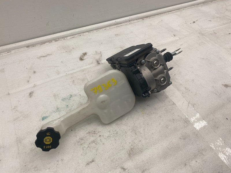 104552300C ⭕ 16-20 Model X Electromechanical Brake iBooster Module Reservoir 1045523-00-C