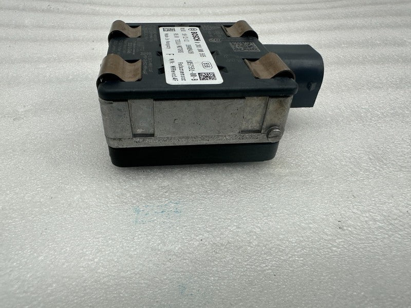 105755100B 2012-2020 Tesla Model S X Front Radar Sensor Sonar Control Module 1057551-00-B