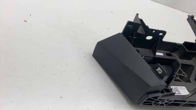 ⭕ 2024 Tesla Cybertruck Driver Left 1st Row Seat Inboard Riser Cast 18