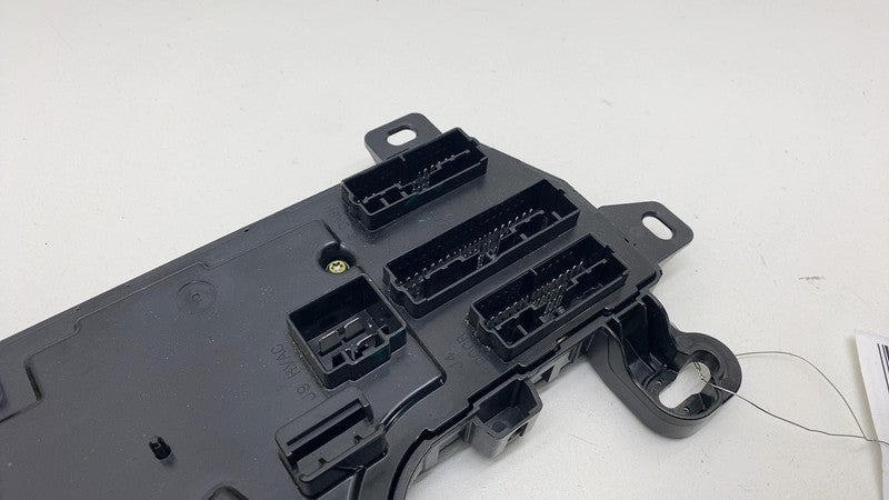 1078673 32 L 2017-2020 Tesla Model 3 M3 Left Low Voltage Controller Electronic Control Module