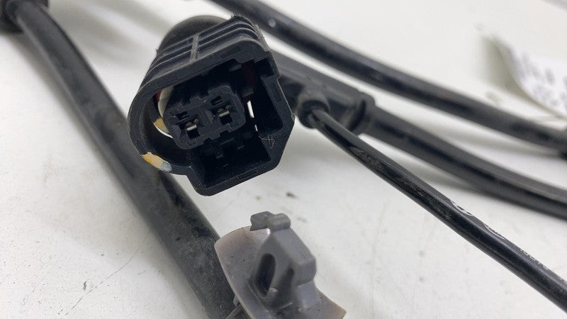 59796GI000 ⭕ 22-24 Hyundai Ioniq 5 Rear Passenger ABS Wheel Speed Sensor Right 59796-GI000